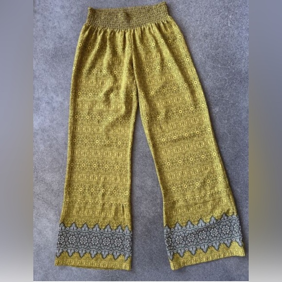 - Prana Wide-Leg Polyester Yellow Pants for Women - Picture 2 of 8